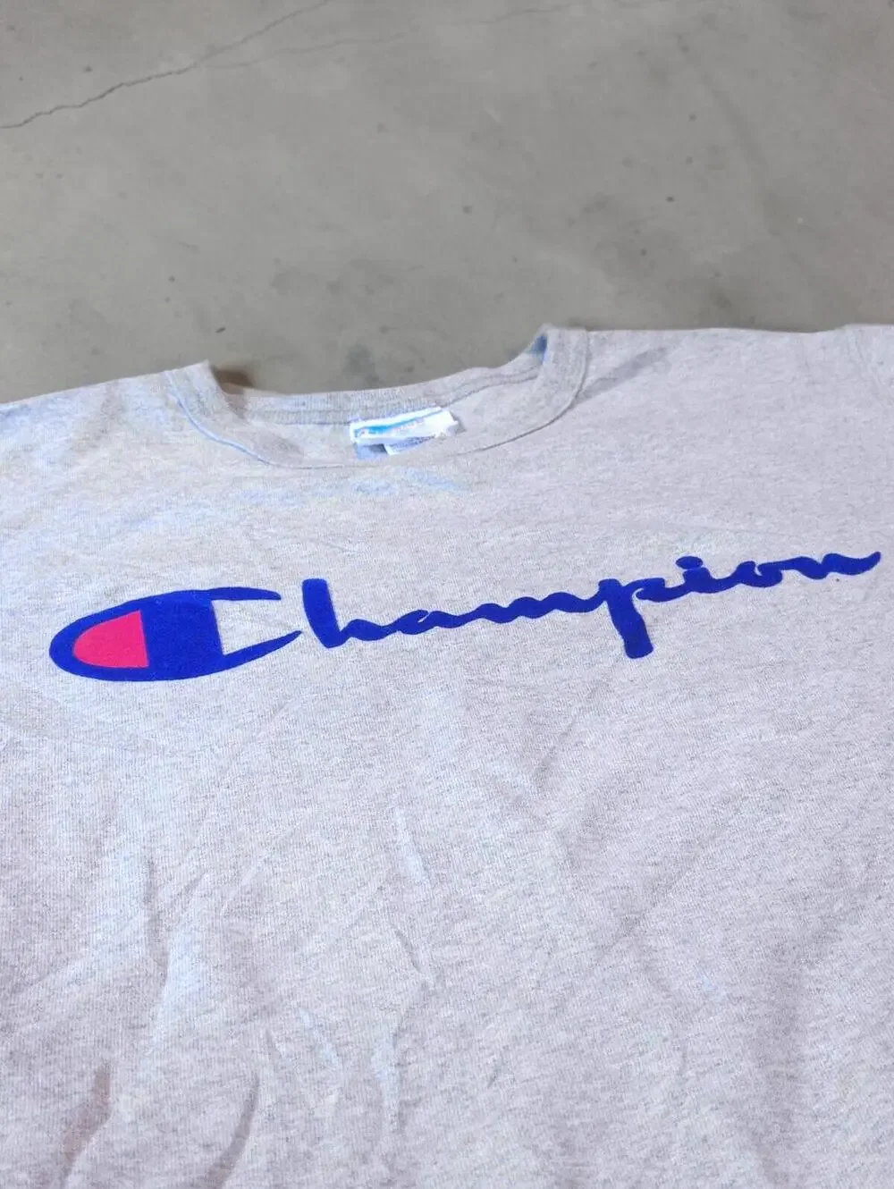 Champion Classic Logo T-Shirt Heather Gray Size Medium - Picture 2 of 4